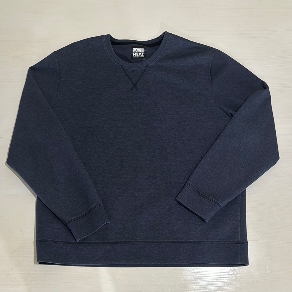 32 Degrees Dark Blue Sweatshirt. Men XL. Poly blend. Like new condition. Sharp!